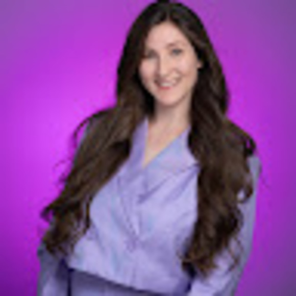 Meet your Posher, Alexis - Picture 1 of 1